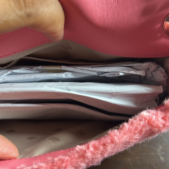 Kate Spade Natalia faux fur small flap crossbody bright blush EUC - Picture 8 of 13